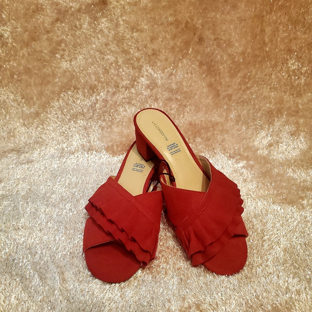 Red Heels 👠